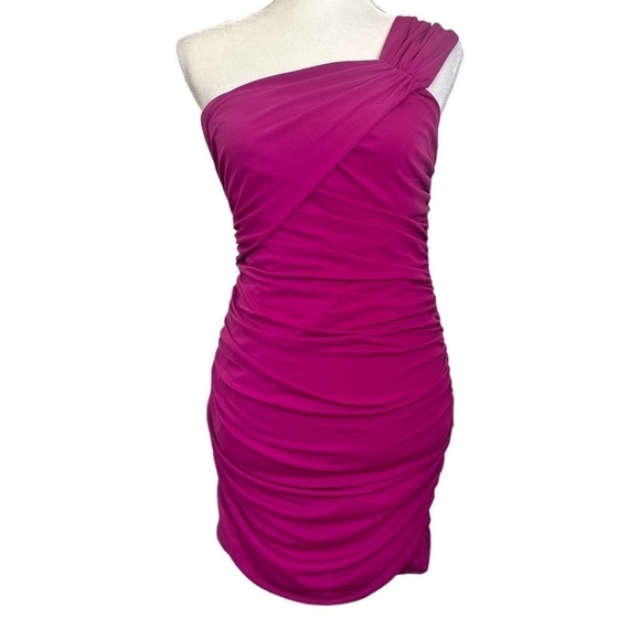 Giambattista Valli Dresses & Skirts - Giambattista Valli For Impulse Fuchsia Rouched Mini One Shoulder Dress Size 4